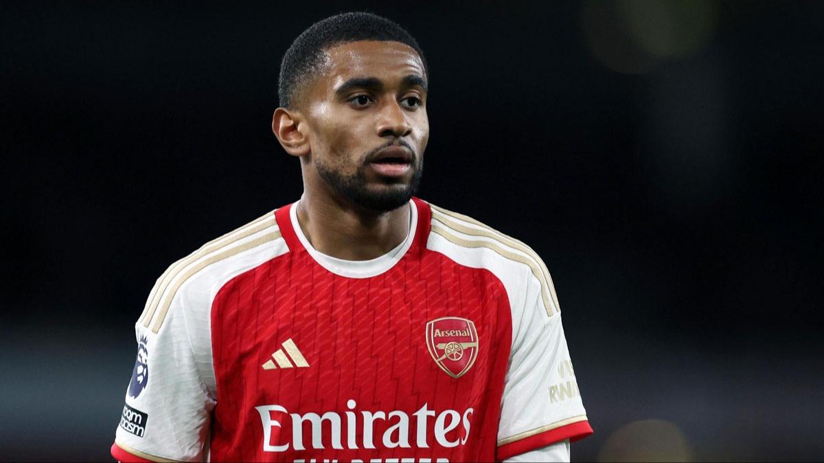 Crystal Palace'dan Reiss Nelson hamlesi