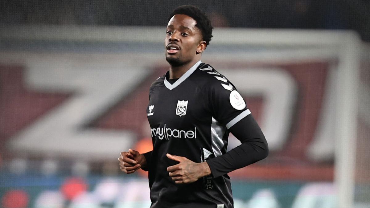 Sivasspor'da Queensy Menig ile yollar ayrld 