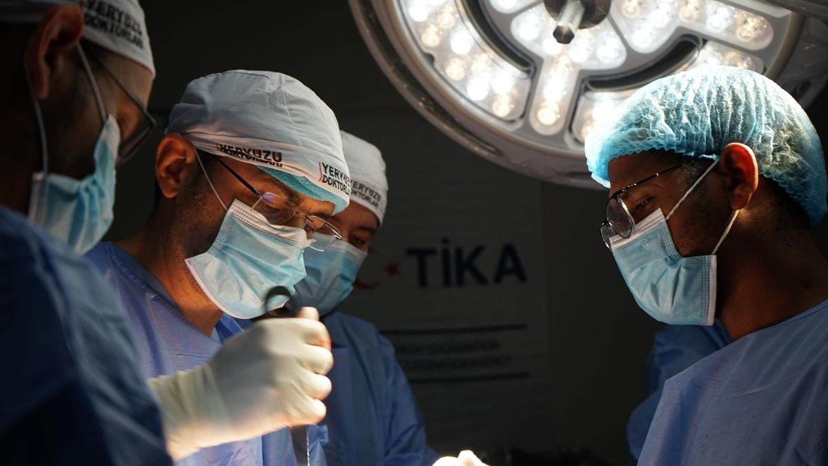 Yeryz Doktorlar Etiyopya'da bir ilki baard