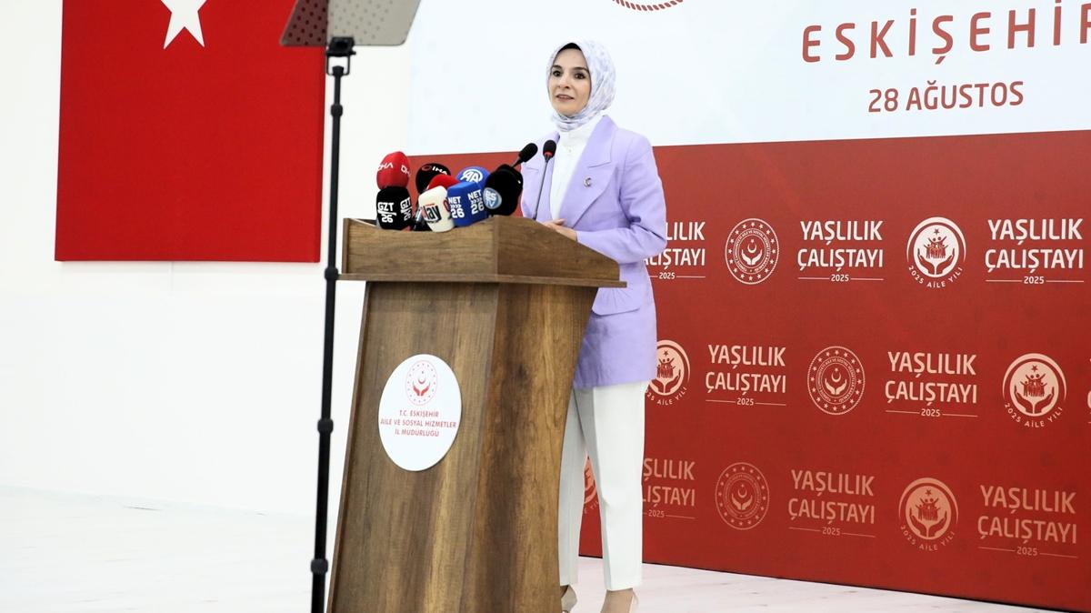 Bakan Gkta: Yallarmzn hayatna kattmz her gzellik, aslnda lkemizin geleceine yaplm bir yatrmdr