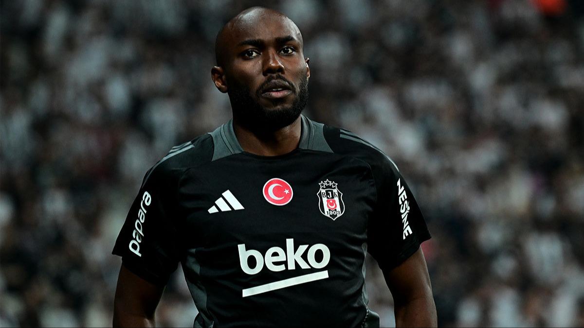 Beikta'ta bir ayrlk daha! Al Musrati talya yolcusu