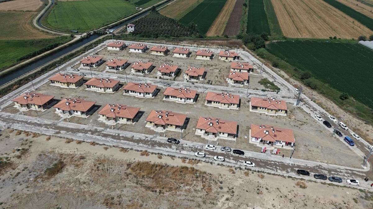 26 ky evi daha depremzedelere teslim edildi