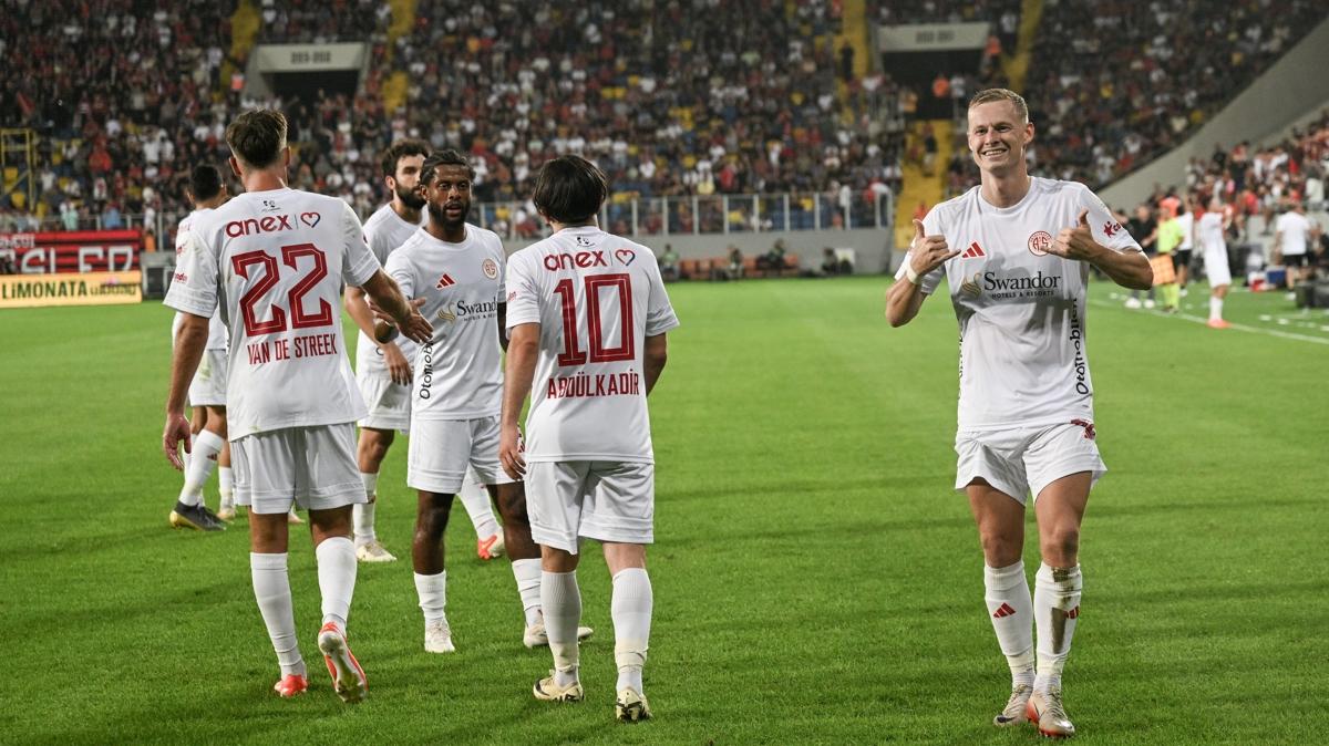 Antalyaspor'un konuu Fatih Karagmrk