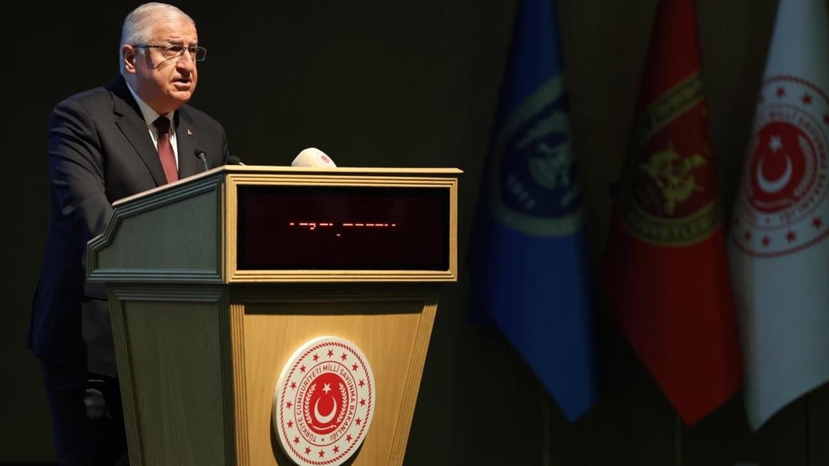 Bakan Gler: Terr belasndan lkemizi kurtarmakta kararlyz