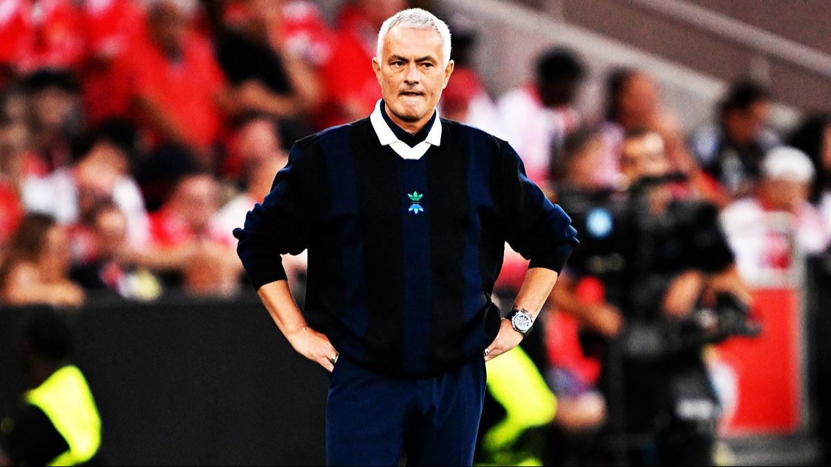 Benfica malubiyeti sonras kaos! ''Jose Mourinho kovulmak istiyor''
