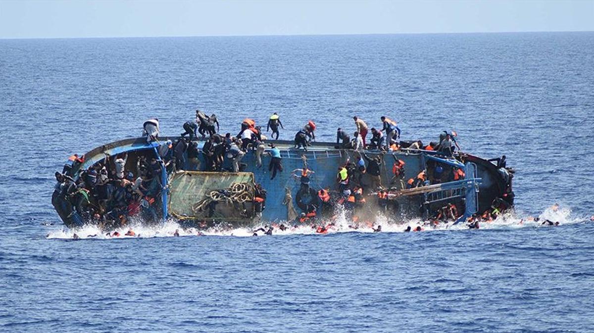 Bat Afrika'da gmen facias: En az 70 l, onlarca kayp