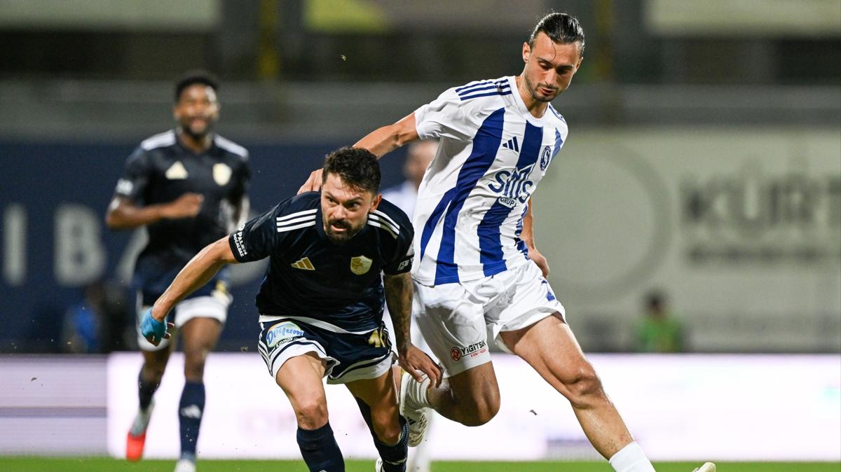 Erzurumspor deplasmanda 2 golle kazand