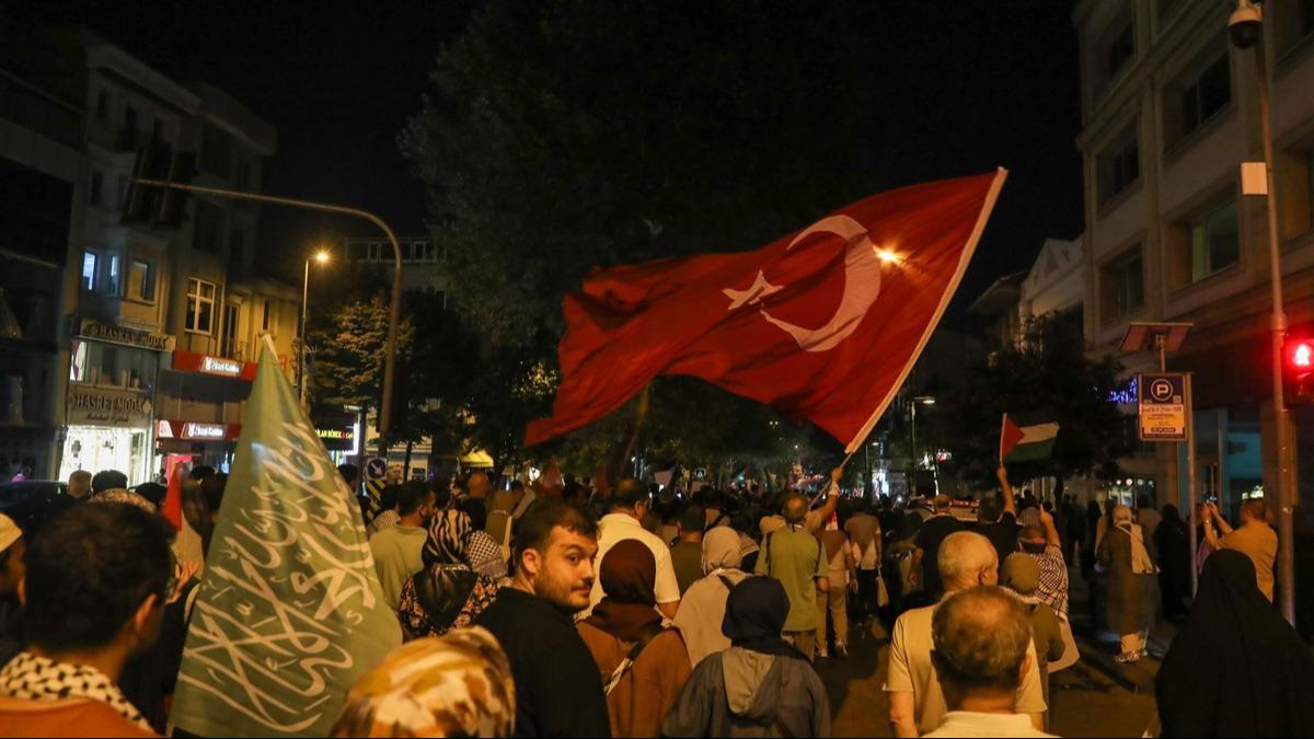Sarahane'de yzlerce vicdandan Gazze iin dayanma: Filistin halk yalnz deildir