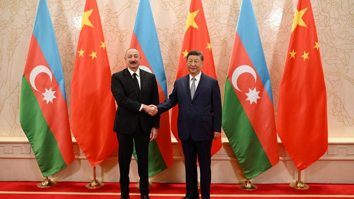 Aliyev ve i Cinping anghay zirvesinde bir araya geldi   