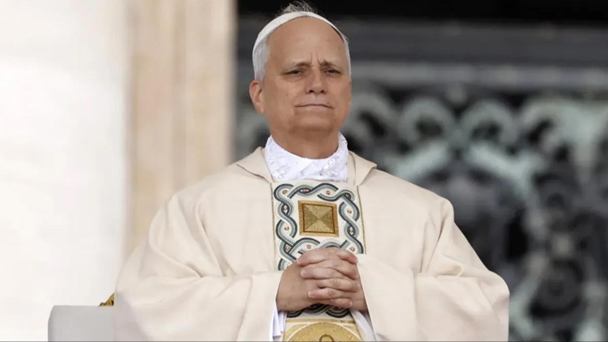 Papa 14. Leo'dan Ukrayna'ya atekes ars   