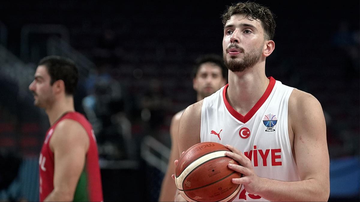 Portekiz'i farkl malup etti! 12 Dev Adam son 16'y garantiledi