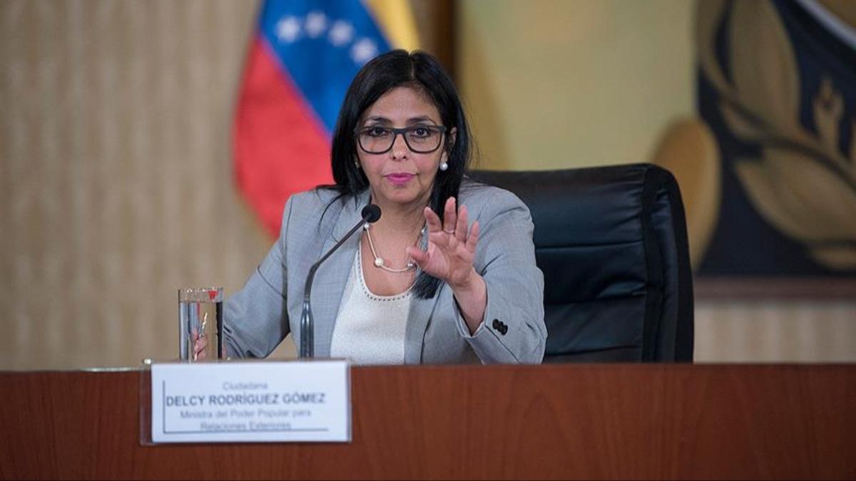 Venezuela'dan ABD'ye ''kylarmzdan uzak durun'' uyars