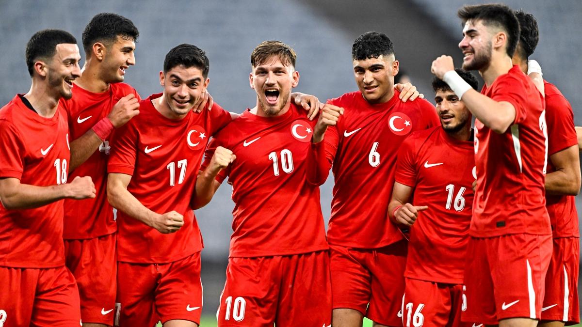 mit Milli Futbol Takm aday kadrosunda deiiklik