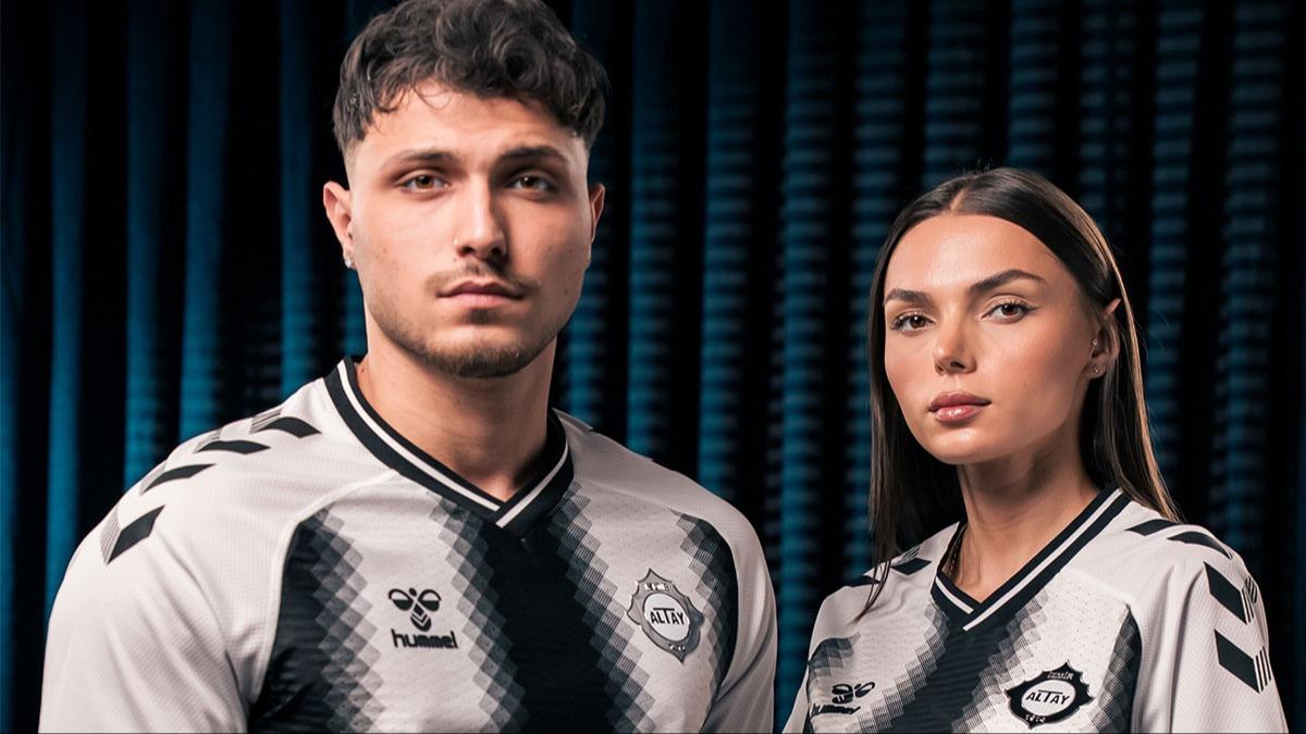 Altay yeni sezon formalarn tantt 