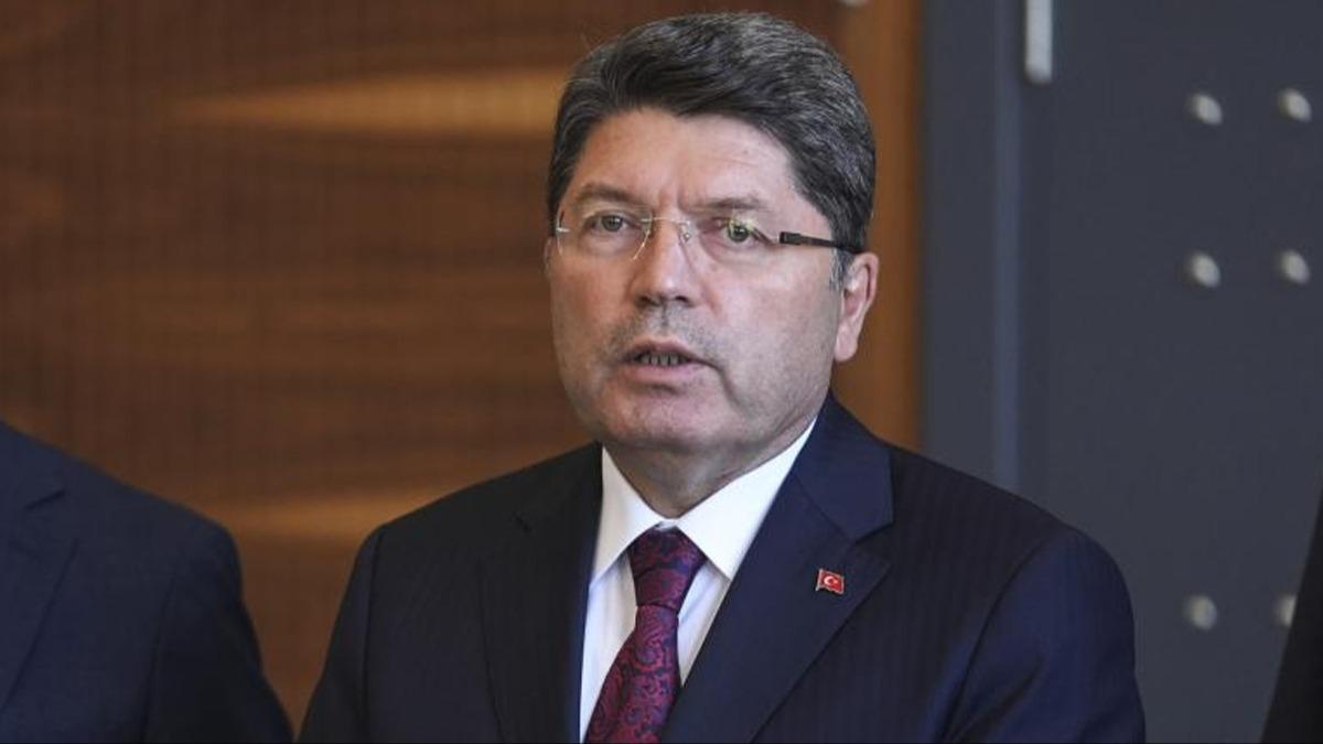 CHP'nin aibeli stanbul kongresi! Bakan Tun: zel'in aklamalar talihsiz