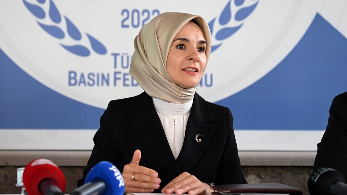 ocuklara sosyal medya dzenlemesinde sona doru... Bakan Gkta: lkemize zg bir model alyoruz