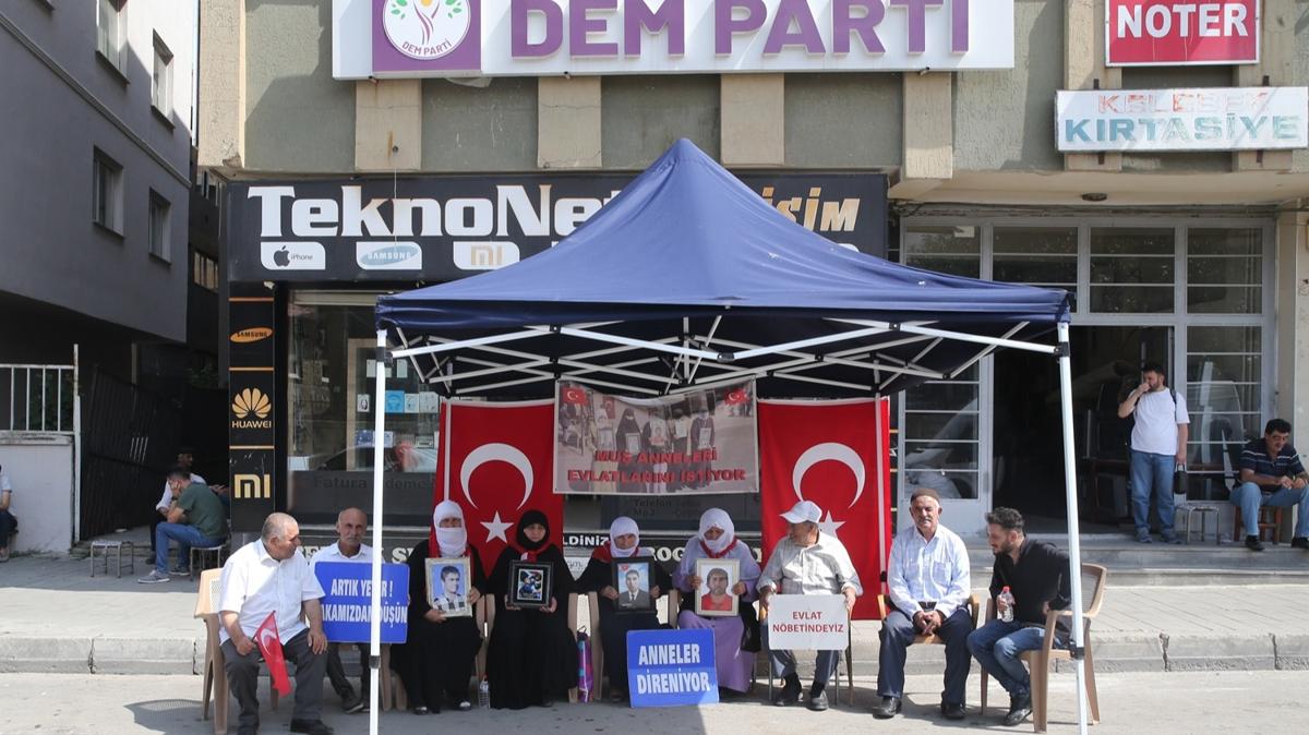 DEM Parti nnde evlat nbeti: Artk silahlar sussun, bir daha canlar yanmasn