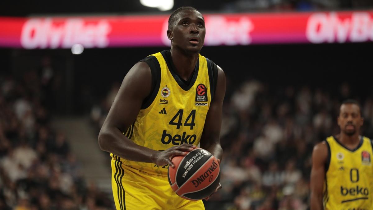 Fenerbahe'ye kt haber! Jilson Bango sakatland