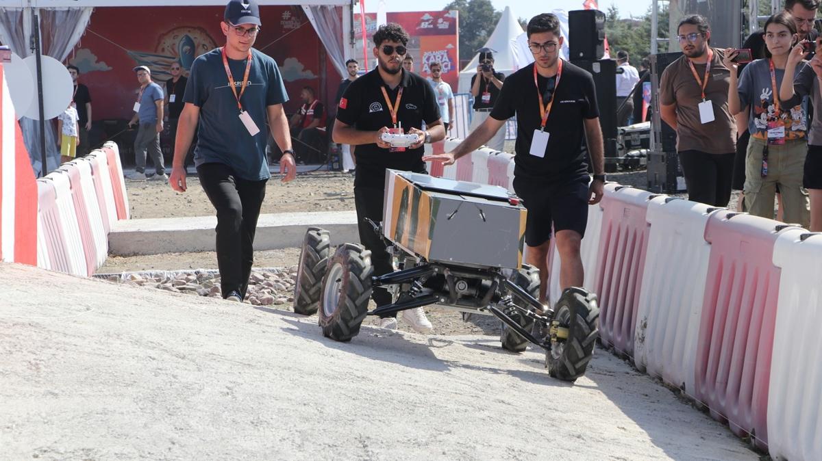 Gen zihinler TEKNOFEST ile sahada! nsansz kara aralar yaracak
