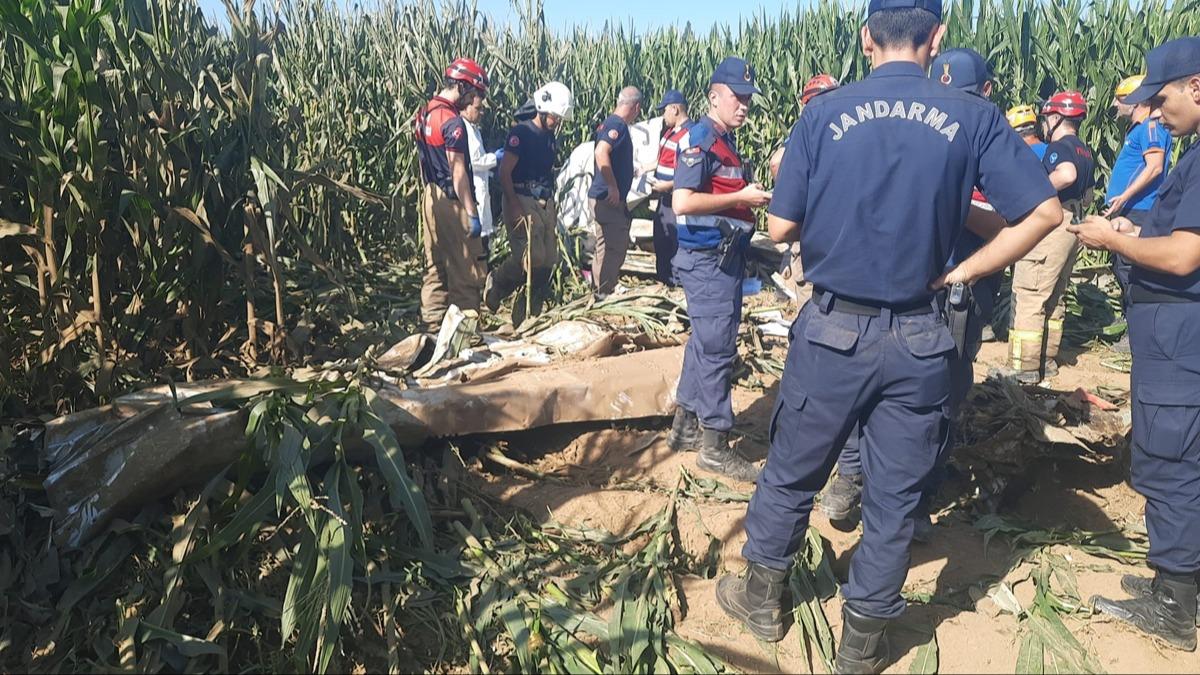 zmir'de eitim ua dt! 1 pilot hayatn kaybetti