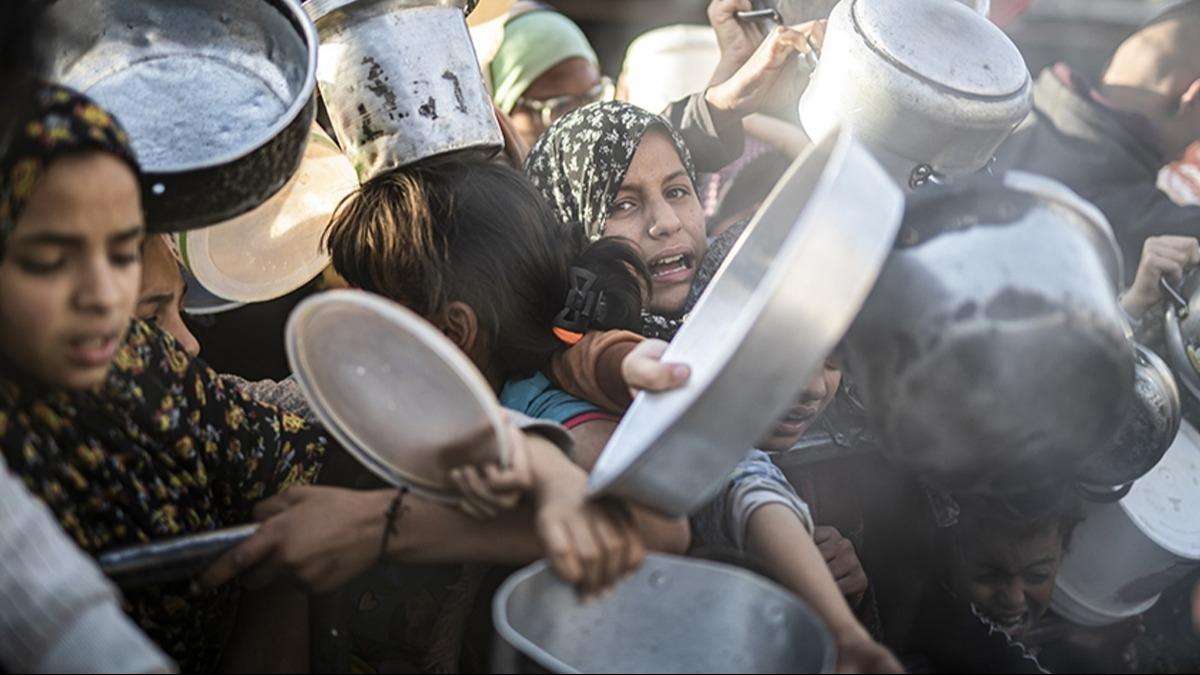 UNICEF: Gazze'de durum tam bir felaket''
