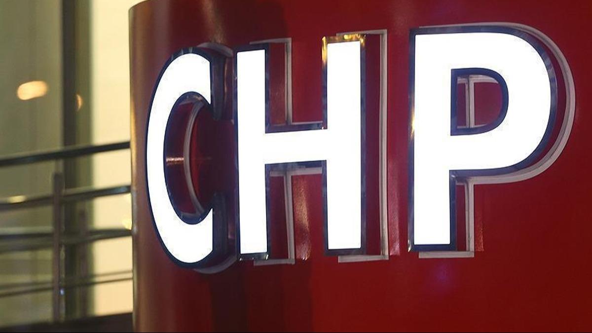 CHP'de yeni disiplin sreci... Tekin'le beraber 4 ismin daha ihracn istedi