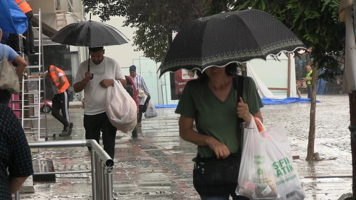 Meteoroloji ''tedbirli olun'' diyerek duyurdu: Kuvvetli ya ve frtna geliyor 