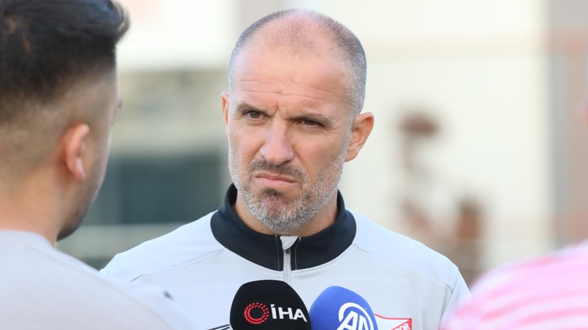 Mustafa Er: En az 3-4 oyuncuyu aramza katmak istiyoruz 
