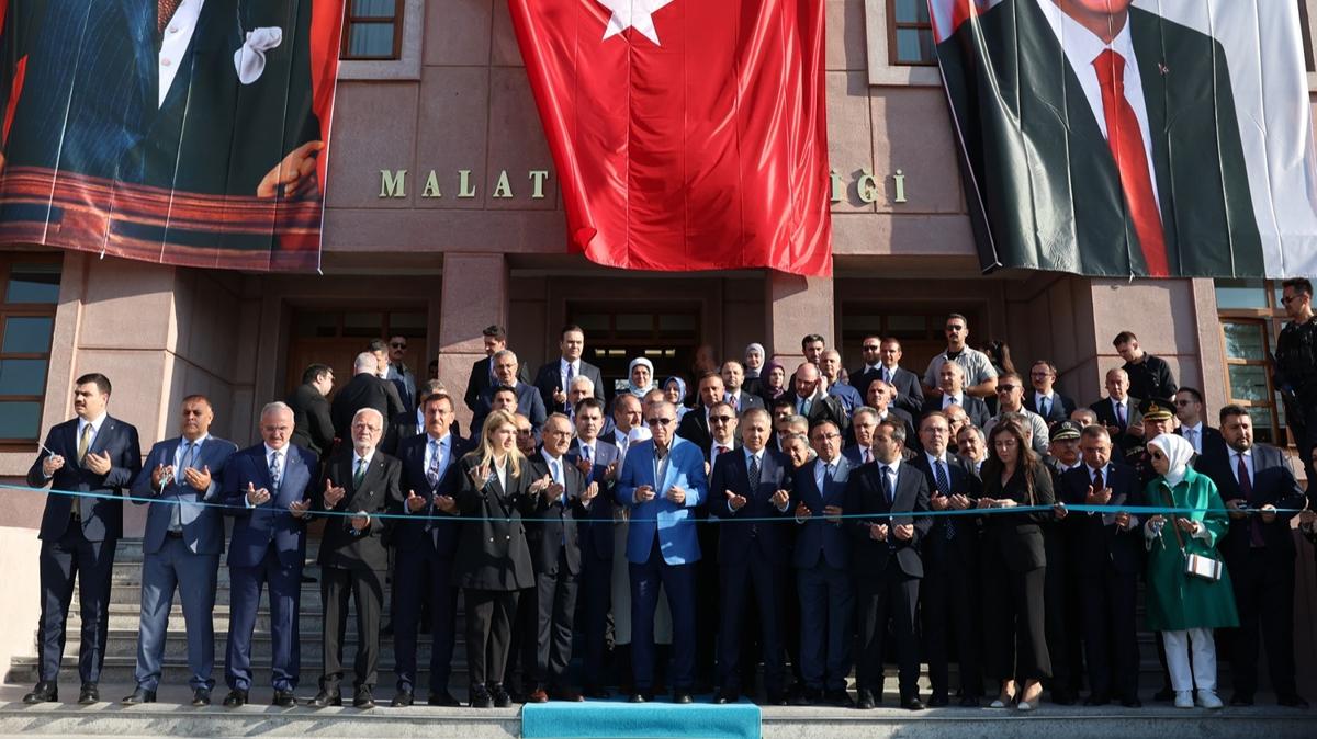 Cumhurbakan Erdoan Malatya Valilii binasn at