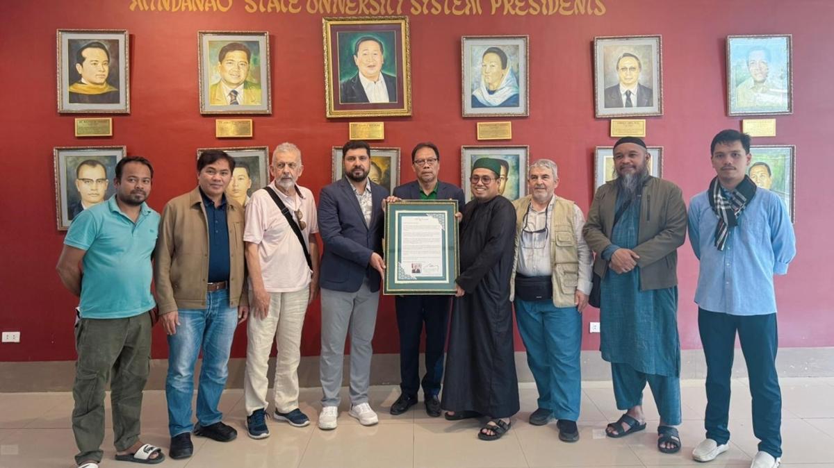 Sultan 2. Abdlhamid 137 yl nce gndermiti... Tercmesi Bakan Erdoan'n mektubuyla teslim edildi