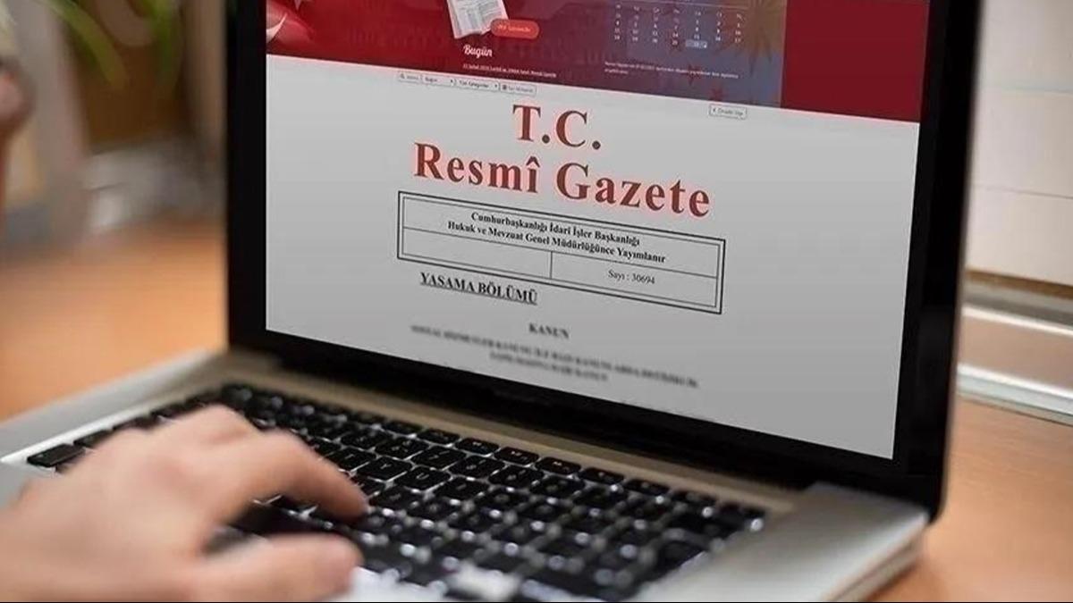 niversite ve bakanlklarda yeni dnem: Kritik grevler Resmi Gazete'de yaymland