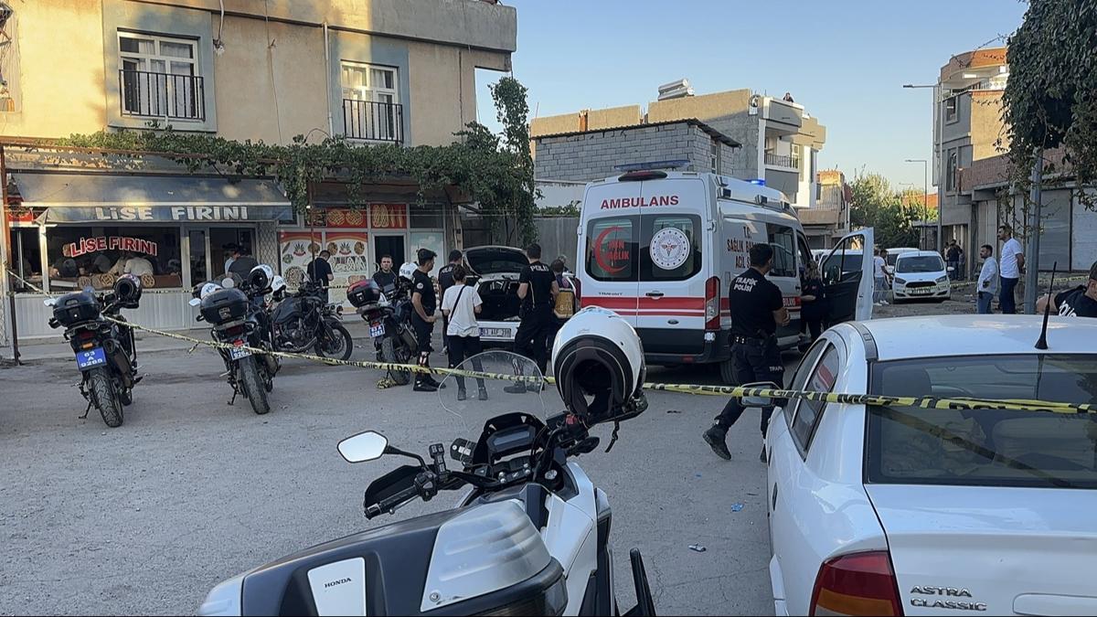 anlurfa'da 24 yandaki gen otomobilde l bulundu! 2 kii gzaltna alnd