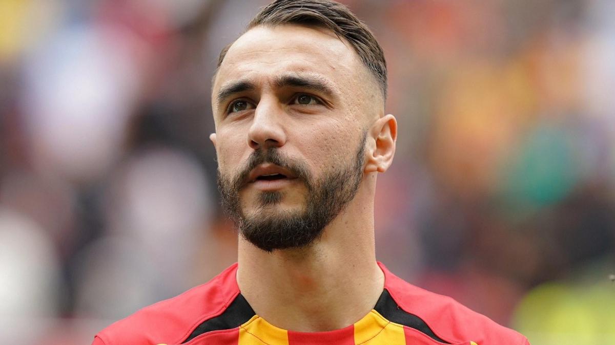 Gkhan Sazda Kayserispor'a veda etti
