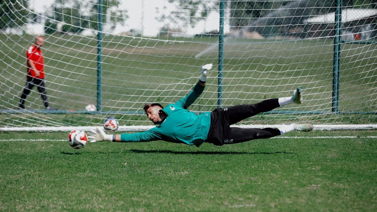 Sakaryaspor, Erzurumspor FK mana hazrlanyor