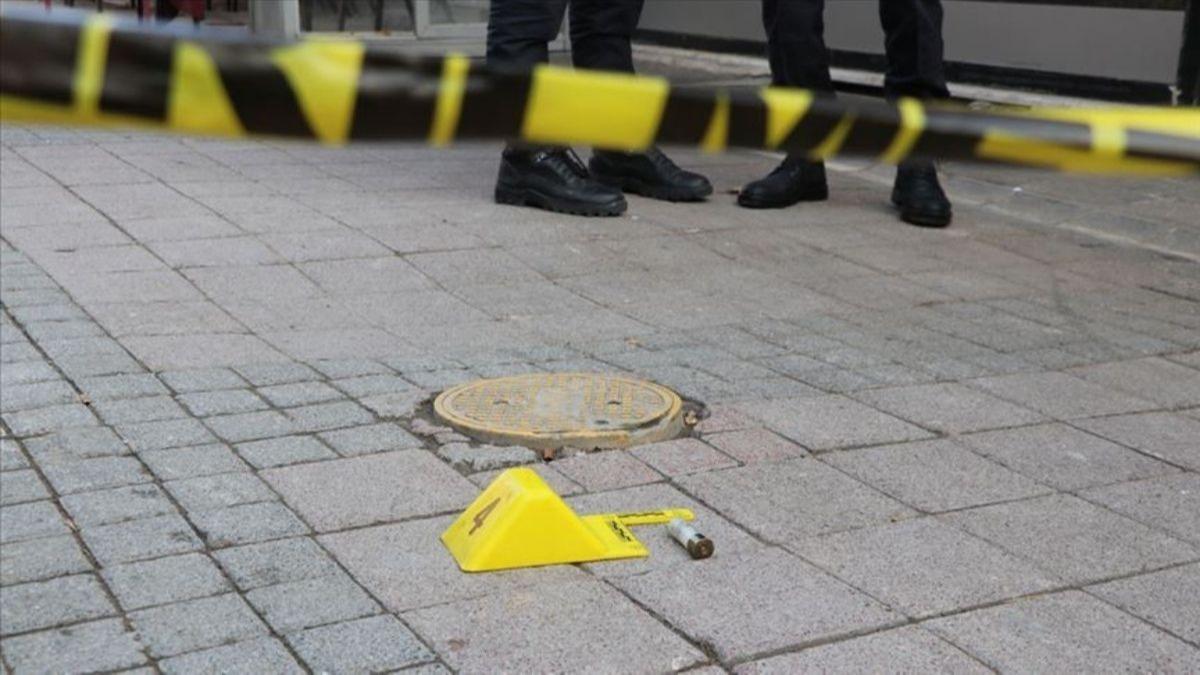 Elence mekannda facia! Eski sevgilisini ldrd