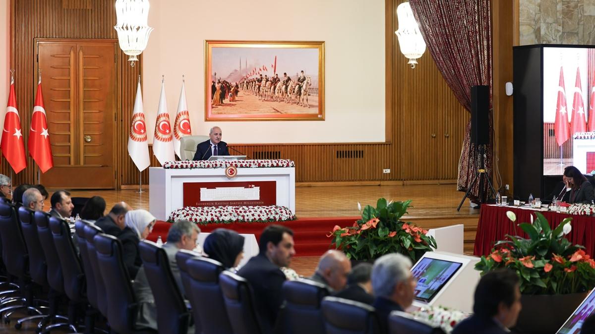 Milli Dayanma, Kardelik ve Demokrasi Komisyonu toplants! TBMM Bakan Kurtulmu: nmze tarihi bir frsat kt