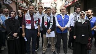 Üsküdar'dan Gazze'ye Gönül Köprüsü! Valide-i Cedid Camisi'nin avlusunda Hayır Çarşısı kuruldu