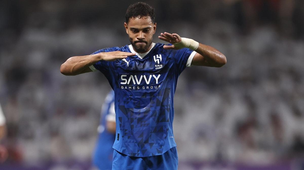 Al Hilal'de Renan Lodi krizi! Szlemesini feshetti