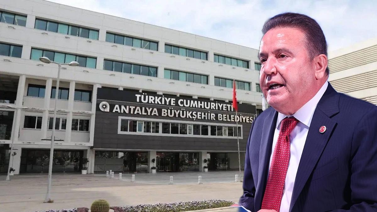 Yolsuzlua ''iler hzl yrsn'' klf... Muhittin Bcek'in daire bakan rveti savundu