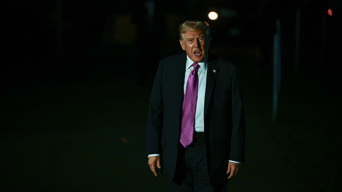 ABD Bakan Trump, Venezuela'ya bir kez daha ''gzda'' verdi