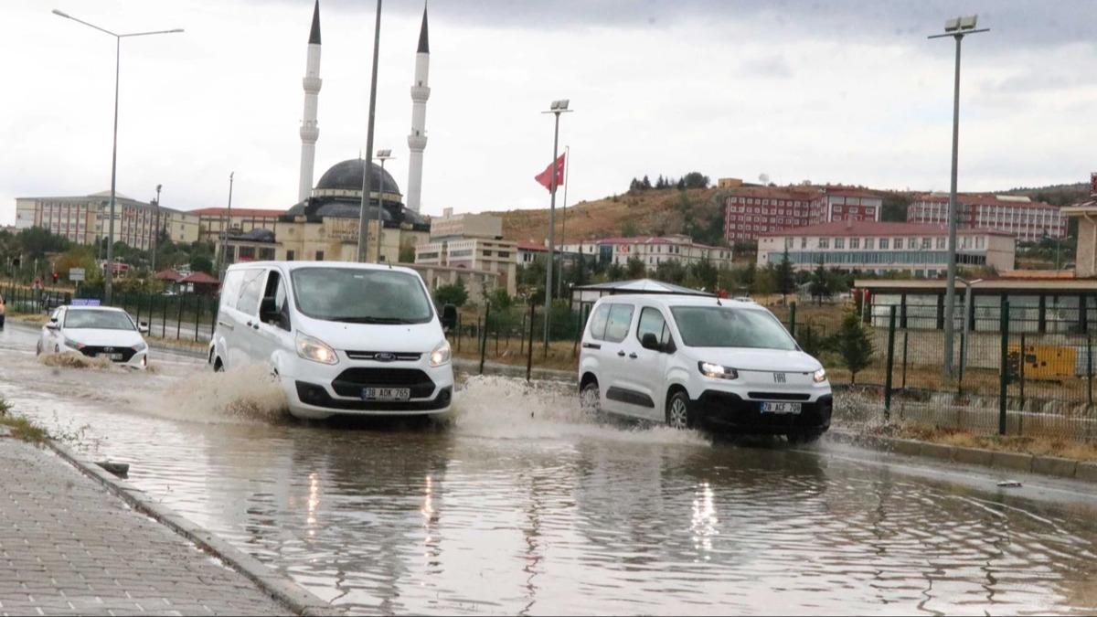 Meteoroloji yeni harita paylat! Scaklk dyor, saanak geliyor