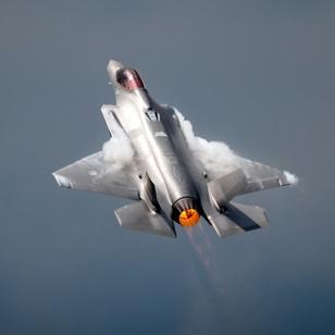 F-35'in sorunları bitmek bilmiyor! İki savaş uçağı acil iniş yaptı