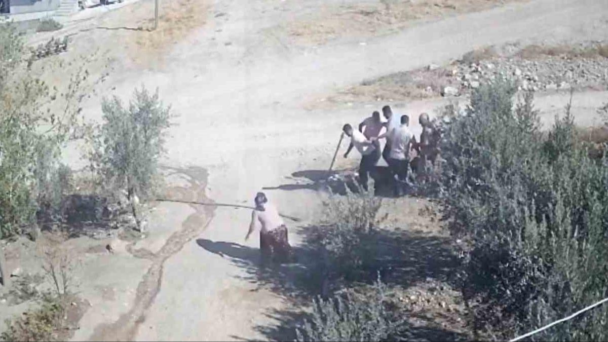 anlurfa'da dehete dren olay: Akrabalarnn elinden ei kurtard