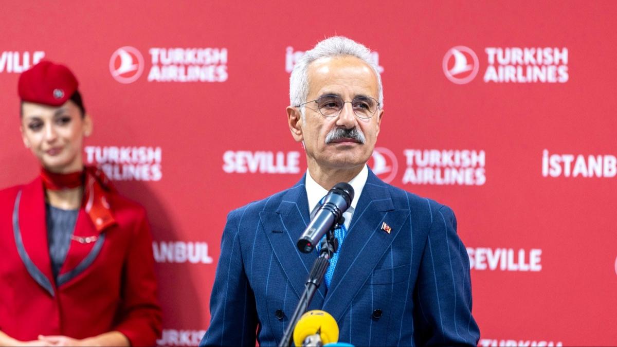 THY seferlere balad! Bakan Uralolu: lkemizin kresel arenadaki gurur kayna