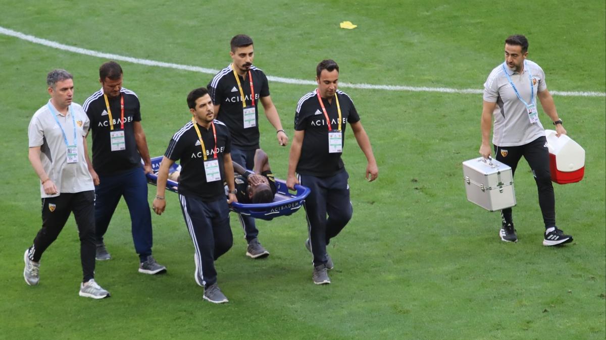 Kayserispor'a Carlos Mane'den kt haber  
