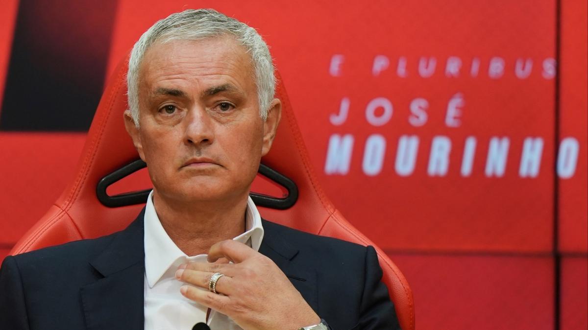 Jose Mourinho'ya zel madde