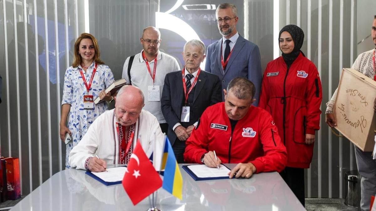 Trkiye ve Ukrayna arasnda yeni ibirlii! mzalar TEKNOFEST stanbul'da atld