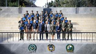 T�rkiye'den giden ekip e�itti