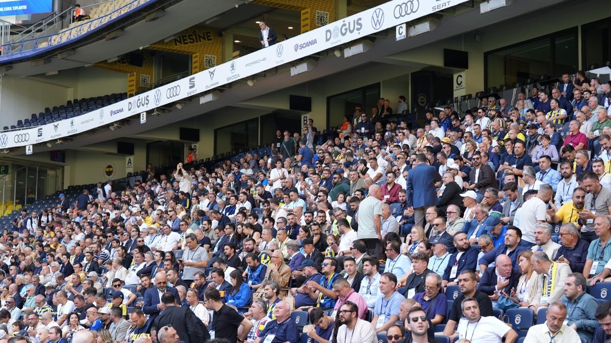 Fenerbahe kongresinde yeni karar! Ynetime yetki verilmedi