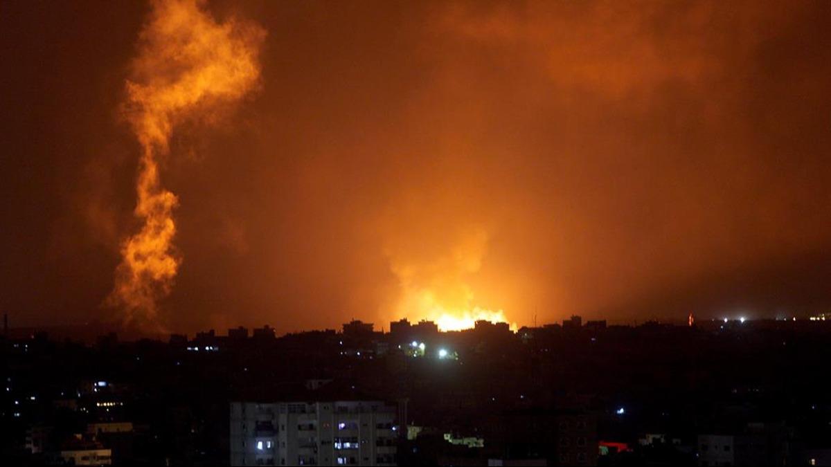 Gazze bombardman altnda: galci srail sivilleri katlediyor